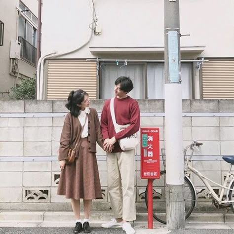 Korean Couple Fashion, Japanese Couple, Korean Couple Photoshoot, Korean Wedding Photography, Wedding Photo Studio, Couple Fashion, Couple Poses Reference, Pre Wedding Poses