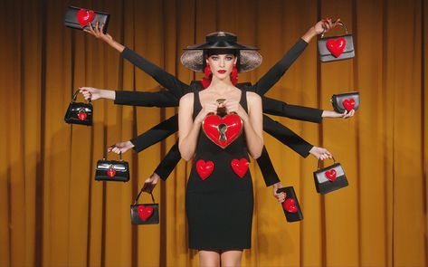 Moschino Debuts Its Spring Summer 2023 Campaign Fashion Marketing Campaign, Vittoria Ceretti, Campaign Fashion, Bold Accessories, Spring Summer 2023, Jeremy Scott, Logo Collection, Spring 2023, Italian Luxury