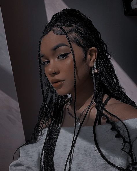 Cute Box Braids Hairstyles, Box Braids Styling, Girls Hairstyles Braids, Girls Braids, روتين العناية بالبشرة, Braided Hairstyles For Black Women, African Braids, Black Braids, Baddie Hairstyles