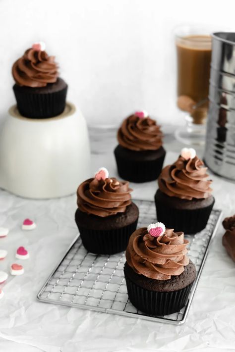 Chocolate Cupcakes (Small Batch) - Fresh Bean Bakery Cupcakes Small Batch, Small Batch Chocolate Cupcakes, Cupcake Tools, Bakery Cupcakes, Chocolate Cream Cheese Frosting, Muffin Liners, Coffee Cream, Cupcake Frosting, Chocolate Buttercream