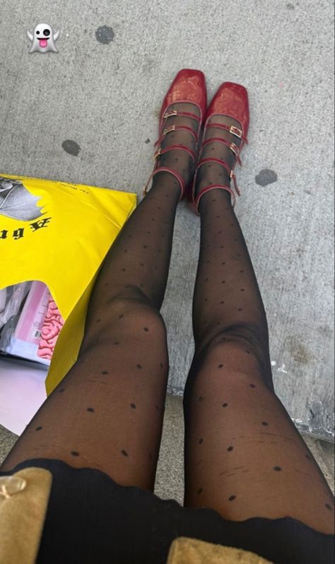 Sheer Polka Dot Tights Outfit, Polka Dot Tights Outfit Classy, Polka Dot Panty Hose Outfit, Black Polka Dot Tights Outfit, Dotted Tights Outfit, Spotty Tights Outfit, Polka Dot Stockings Outfit, Polka Dot Tights Outfit, Pattern Tights Outfit