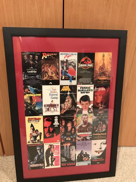 While throwing out my old VHS tapes I decided  to cut the covers and make into this display for my movie room. Vhs Covers Crafts, Vhs Art Diy, Vhs Display Ideas, Movie Display, Movie Collection Display, Vhs Storage, Vhs Display, Artsy Decor, Movie Crafts