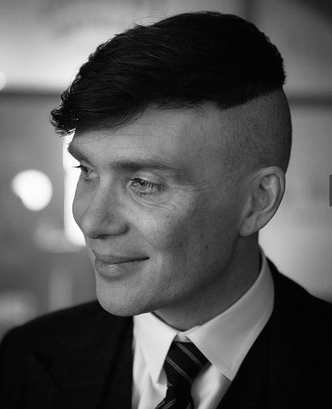 Picky Blinders Haircut, Thomas Shelby Haircut, Tommy Shelby Hair, Tomas Shelby, Peaky Blinders Series, Joker 2, Peaky Blinders Thomas, Peaky Blinders Tommy Shelby, Tommy Shelby