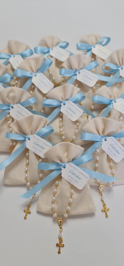 Bomboniere party favor rosary Christening Baptism Holy communion Baptism Souvenirs For Boys, Baptismal Souvenir, Holy Communion Dresses, Pieces Of Clothing, Exquisite Gowns, Baptism Favors, Rosary Bracelet, Communion Dresses, Party Favours