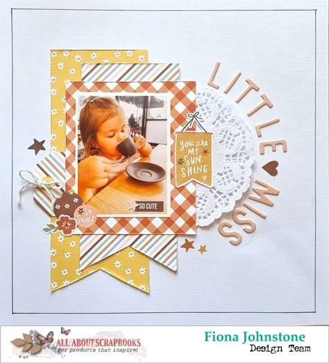 Scrapbook Design Ideas Projects, Cruise Scrapbook, Scrapbook Generation, Beautiful Scrapbook Layouts, Scrapbook Design Layout, Scrapbook Pictures, Baby Scrapbook Pages, Scrapbooking Layouts Baby