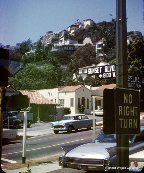 Looking NW from the corner of Sunset Blvd. and Selma Ave in 1967  Check out the Stahl House at very top! Manifesting Graduation, Los Angeles California Photography, Stahl House, Beachwood Canyon, Los Angeles Aesthetic, Los Angeles Photography, Sunset Blvd, Vintage City, Sunset Boulevard