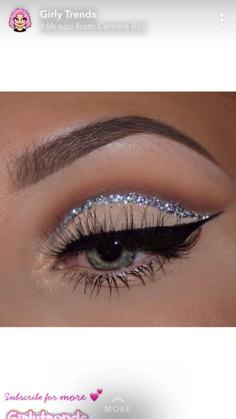 Prom Makeup For Brown Eyes, Glittery Eye Makeup, Applying Eyeshadow, Sparkle Makeup, Silver Eye Makeup, Eye Makeup Images, Concert Makeup, Grey Makeup, Silver Makeup