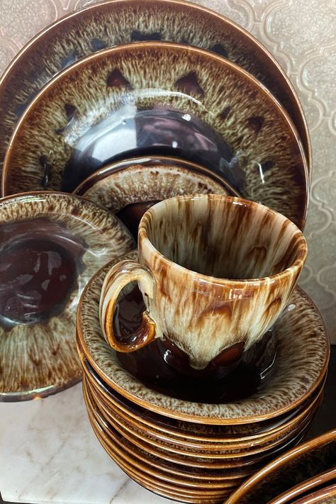 Vintage Canonsburg Harker Rawhide Brown Drip Glaze Pottery Dining Pieces by TonicoTreasures on Etsy Brown Dishes, Brown Drip Pottery, Glaze Pottery, Blue Point, Glazed Pottery, Snack Tray, Soup Mugs, Vintage Dishes, Glazes For Pottery