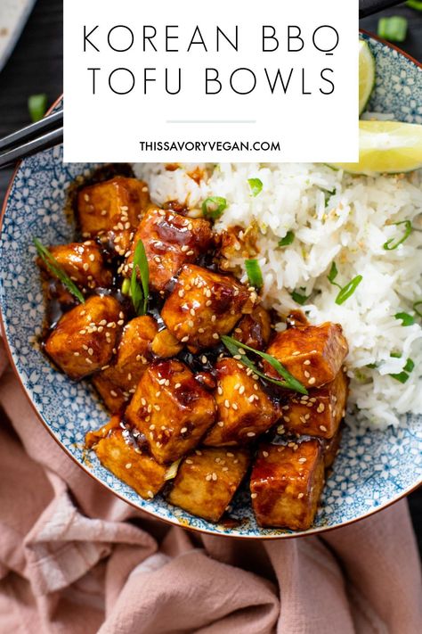 Korean Tofu Bowl, Korean Tofu Marinade, Tofu Bbq Recipes, Korean Tofu Recipes, Korean Bbq Tofu, Vegan Korean Bbq, Tofu Rice Bowl, Gochujang Tofu, Korean Tofu