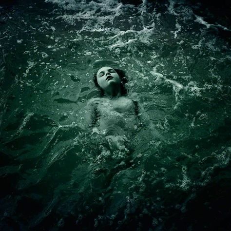 Tamara Dean, Wolves And Women, Australian Photographers, Artist Models, Work Inspiration, Memento Mori, Still Water, Model Photography, Figurative Art