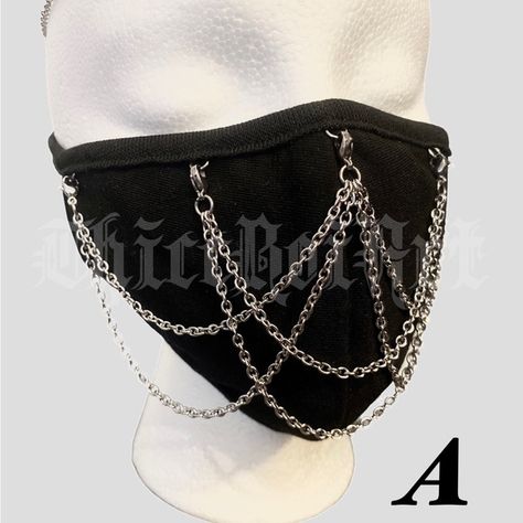 Mask with removable chains Diy Grunge Clothes, Goth Mask, Punk Mask, Chain Mask, Grunge Clothes, Oc Outfits, Cute Mask, Mask Chain, Monster Mash