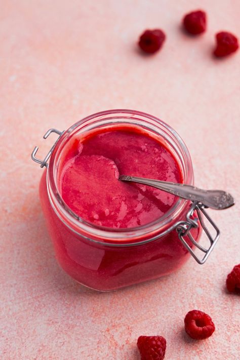 Raspberry Curd - Definitely Not a Chef Raspberry Curd, Coffee Pastry, Pastry Cream Recipe, Fruit Spread, Prepared Eggs, Raspberry Desserts, Recipe Tin, Curd Recipe, Dessert Toppings