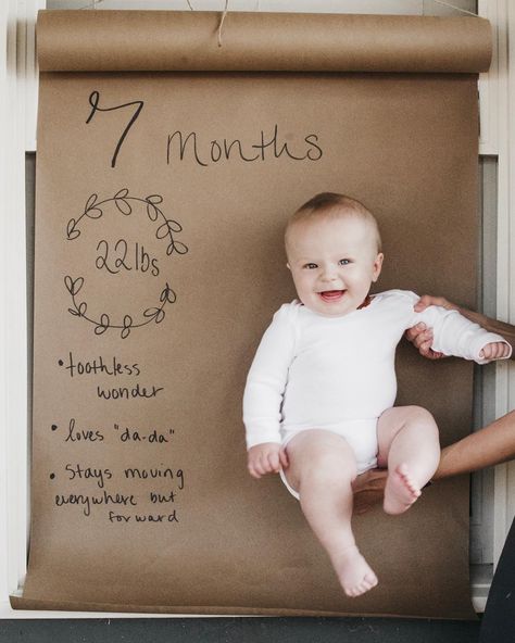 7 month update with Kraft paper Creative Monthly Baby Photos, 3 Month Old Baby Pictures, 7 Month Baby, 2 Month Old Baby, Baby Milestones Pictures, Monthly Baby Pictures, Monthly Pictures, Baby Milestone Photos, 3 Month Old Baby