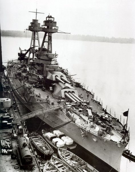 Nevada class 14 in battleship USS Oklahoma in drydock, 1929: she capsized under attack at Pearl Harbor in December 1941 and was never returned to service, as all the other ships that morning on Battleship Row bar Arizona (which blew up)  eventually were - some not until as late as 1944. Uss Oklahoma, Us Battleships, December 7 1941, Model Warships, Battle Ships, Naval Architecture, Uss Arizona, Capital Ship, Cargo Ships