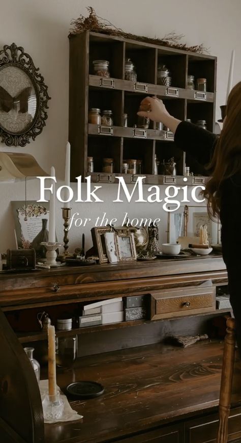 Folk Magic Aesthetic, Practical Magic Aesthetic, Folk Witch, Magic Theme, Herbal Magic For Wiccans, Wiccan Decor, Witch Spirituality, Folk Magic, Witches Altar