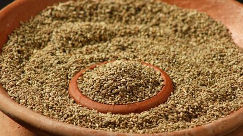 6 Emerging Benefits and Uses of Carom Seeds (Ajwain) Benefits Of Fennel, Chest Congestion Remedies, Carom Seeds, Common Medications, Congestion Relief, Water Benefits, Chest Congestion, Stomach Ulcers, Natural Cold Remedies