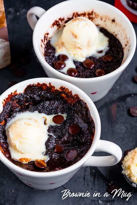 Dairy Free Brownie, Chocolate Chip Mug Cake, Chip Mug, Dairy Free Brownies, Brownie In A Mug, Dairy Free Chocolate Chips, Single Serve Desserts, Chocolate Mugs, Dairy Free Dessert