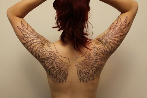 Eagle Wing Tattoos, Tatts Ideas, Wing Tattoos On Back, Alas Tattoo, Fantasy Tattoos, Angel Wings Tattoo, Wing Tattoo, Tatuaje A Color, Piercing Ideas