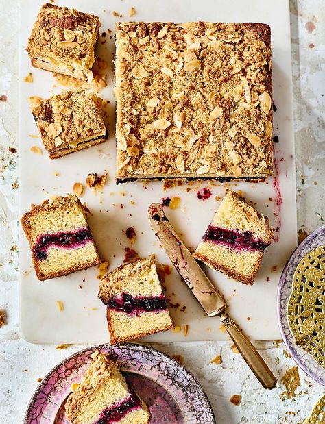 Can’t decide between cake or crumble? Have both! Fruity compote is sandwiched between two layers of moist almond sponge, then topped with a crunchy almond crumble; perfect with an afternoon cuppa Crumble Cake Recipe, Traybake Cake, British Cake, Almond Crumble, Magazine Recipe, Autumn Fruit, Fruit Crumble, Forest Fruits, Tray Bake