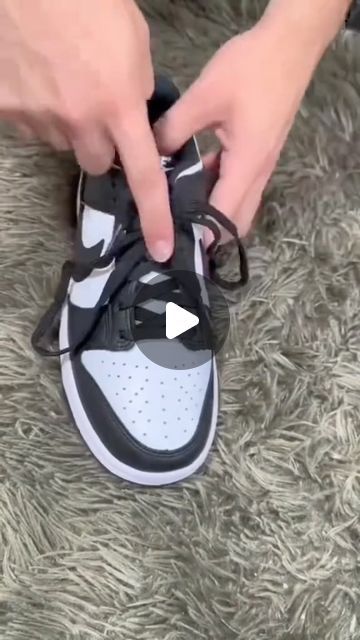 How To Tie Shoe Laces That Are Too Long, Tennis Shoe Lace Ideas, Shoestrings Ways To Tie, How To Tie Shoelaces, How To Lace Shoes Without Tying, No Tie Shoe Laces Diy, How To Lace Shoes, Cool Shoe Lace Patterns, Tying Shoe Laces