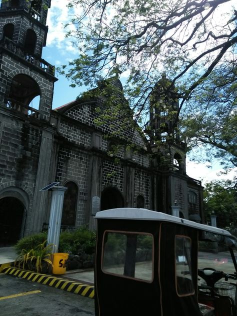 Calamba Laguna, Old Church, Small House Design, Big Ben, Small House, Philippines, House Design, Building, Travel