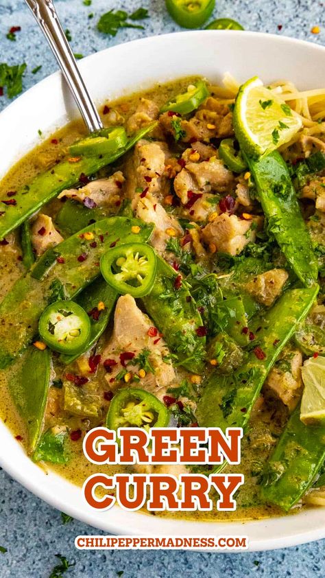 Green Curry served in a big white bowl Chicken Green Curry Recipe, Green Curry Paste Recipe Dinners, Green Curry Chicken Recipes, Chicken Green Curry, Eating Mediterranean, Authentic Thai Green Curry, Thai Green Curry Chicken, Thai Green Curry Recipe, Thai Green Chicken Curry