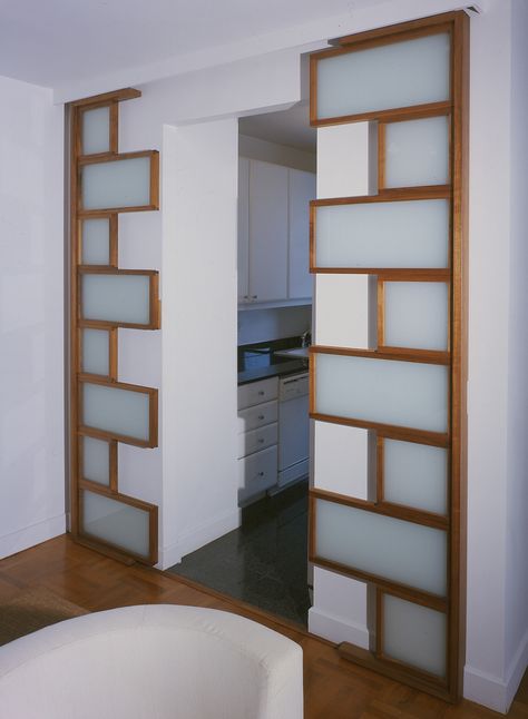 Interlocking Sliding Doors...oooooooo! Sliding Door Design, Double Sliding Doors, Sliding Doors Interior, Sliding Barn Door Hardware, Bathroom Doors, Interior Barn Doors, Room Doors, Barn Doors Sliding, Barn Door Hardware