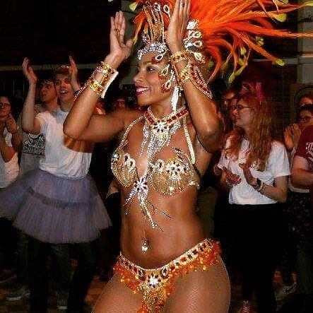 🌺🅥🅐🅝🅔🅢🅢🅐_🅕🅓🅑 🇬🇵 on Instagram: “About Last week. ..#caribbeangirls#show#brazil#dance” Brazil Parade Costume, Brazilian Carnival Outfit, Carnival Outfit Brazil, Brazil Carnival Outfit, Brazil Dancing, Carnival Costumes Caribbean, Brazil Carnival Costume, Carnival Caribbean, Samba Brazil