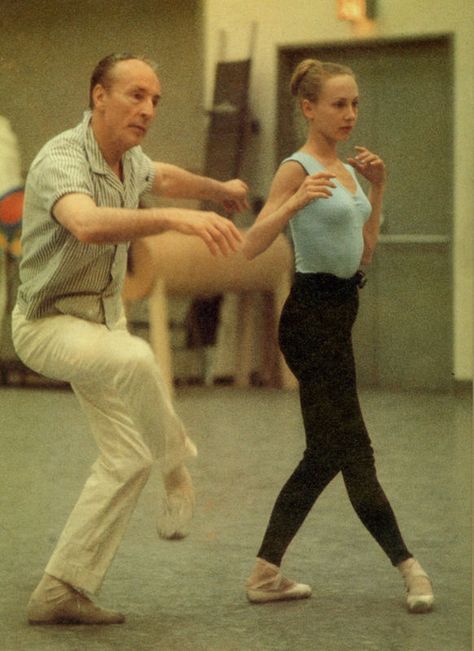 Graceful. Elegant. Classic Dance, New York City Ballet, Ballet Pictures, Vintage Ballet, Adult Ballet, George Balanchine, Ballet Beauty, Ballet Inspiration, City Ballet