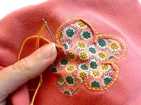 How-To: Reverse Appliqué Tips Menjahit, Appliqué Quilts, Applique Tutorial, Reverse Applique, Sew Ins, Costura Diy, Applique Quilting, Sewing Appliques, Baby Diy