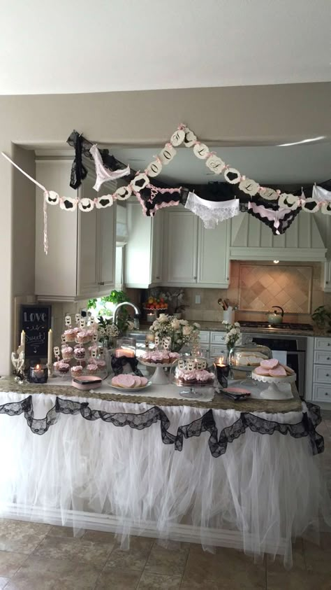 Lingerie Shower Lingerie Shower Ideas Classy, Loungerie Party, Lingerie Shower Themes, Personal Shower Ideas, Lingerie Shower Decor, Bridal Linergie, Lingerie Shower Ideas, Lingerie Party Ideas, Lingerie Party Decorations