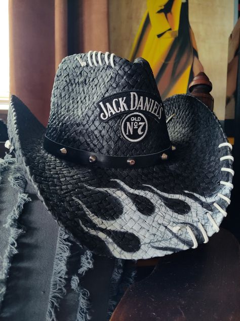 Cowboy Hat Accessories, Goth Western Aesthetic, Cowboy Outfit Men, Country Boy Outfits, Biker Cowboy, Sombrero Cowboy, Harley Davidson Hats, Custom Cowboy Hats, Custom Cowboy Boots