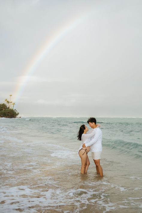 Rainy morning maternity photoshoot turned into beautiful rainbow photos! Captured on Maui, Hawaii. Hawaii Branding, Beach Babymoon, Hawaii Babymoon, Rainbow Photos, Maternity Photoshoot Ideas, Babymoon Photos, Rainy Morning, Maternity Shoot Ideas, Rainbow Photo