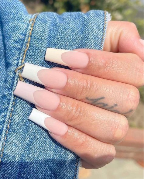 Coffin Nails French Tip, Coffin Nails French, Kylie Nails, Nails French Tip, Summer Nail Designs, White Acrylic Nails, French Tip Acrylic Nails, Casual Nails, French Acrylic Nails