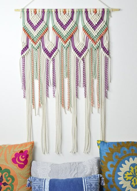 High School Art Teacher, Dyed Macrame, Macrame Tassel, Simpul Makrame, Art Macramé, Pola Macrame, Tassel Wall, Artistic Background, Macrame Headboard