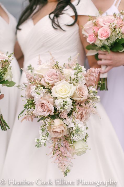 Blush Bouquet Wedding, Cascading Bouquet, Cascading Bridal Bouquets, Cascading Flowers, Bridal Bouquet Pink, Blush Bouquet, Bridal Bouquet Flowers, White Bridal Bouquet, Cascade Bouquet