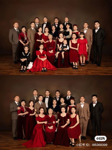 Family Potrait Aesthetic, Big Family Portraits, Big Family Photoshoot, Big Family Photo Shoot Ideas, Posing Families, Family Potrait, Family Photo Studio, Group Photo Poses, Big Family Photos