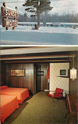 Interior Retro Rooms, Roadside America, Googie Architecture, Vintage Motel, Vintage Signage, Motel Room, Motel 6, Old Forge, The Catskills