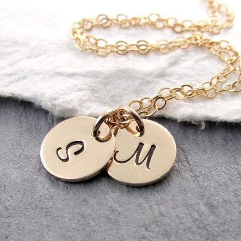 Tiny Gold Necklace, Jewelry Holiday, Necklace Initial, Dainty Gold Necklace, Initial Pendant Necklace, Initial Jewelry, Necklace Dainty, Initial Pendant, Necklace Personalized