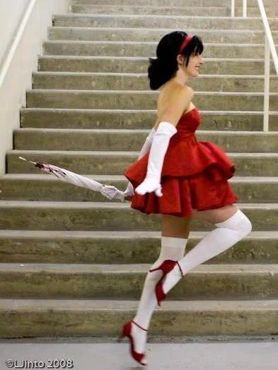 Perfect Blue Red Dress, Red Skirt Halloween Costume, Mima Kirigoe Cosplay, Mima Costume, Perfect Blue Costume, Halloween Costume Asian, Mima Perfect Blue Cosplay, Perfect Blue Cosplay, Mima Cosplay