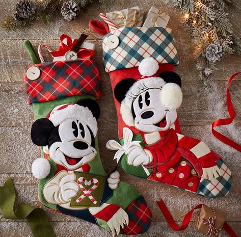 Disney Christmas Stocking, Disney Christmas Stockings Diy, Mickey Christmas Decorations, Disney Stocking, Disney Stocking Stuffers, Disney Christmas Stockings, Disney Christmas Gifts, Spiderman Christmas, Disney Stockings