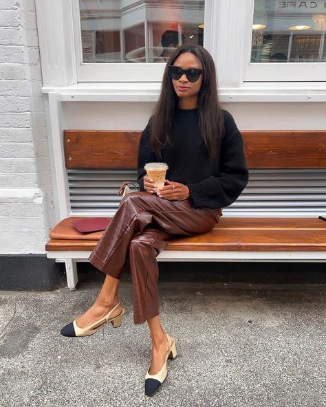 Style Silk Pants, What To Wear To The Symphony Outfit Classy, Symphony Of Silk, Brown Pants Outfit Ideas, Brown Trousers Outfit, How To Style Brown Pants, Silk Pants Outfit, Brown Leather Pants Outfit, Brown Jeans Outfit