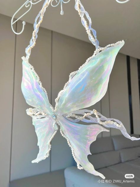 Butterfly Top Aesthetic, Fariy Tail Aesthetic Outfits, Butterfly Resin Top, Corset Bra Top, Fairy Costume Women, Butterfly Necklace Fairytopia, Holographic Fairy Wings, Mermaid Corset, Iridescent Fairy Wings