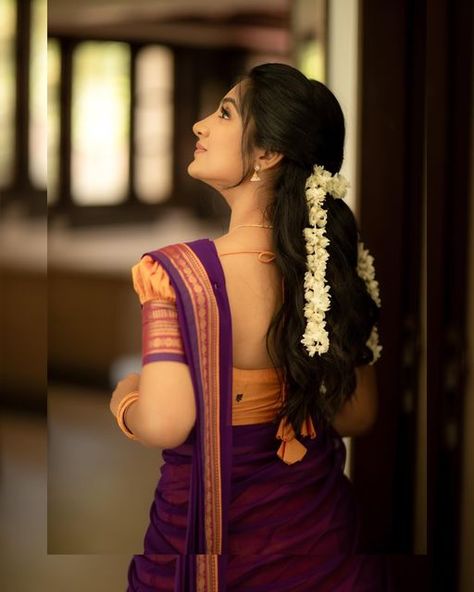 Hima Bindu, Cute Minions, Wedding Photoshoot Poses, Master's Degree, Samantha Photos, Actors Images, Trendy Blouse Designs, Face Images, Indian Actress Hot Pics