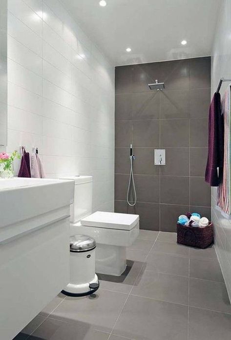 Simple Small Bathroom Designs, Color Bathroom, Toilette Design, Bathroom Design Small Modern, Small Bathroom Tiles, Modern Small Bathrooms, Bilik Air, Decor Baie, Bathroom Tile Designs