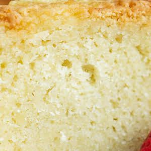 Condensed Milk Recipes Desserts, Milk Recipes Dessert, Coconut Cream Cheese, Cream Cheese Pound Cake Recipe, Sweetened Condensed Milk Recipes, Condensed Milk Cake, Coconut Pound Cakes, Pound Cake Recipes Easy, Cheese Pound Cake