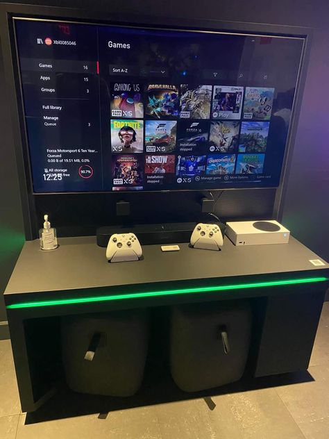 Xbox Series S Gaming Setup, Nintendo Setup, Library Games, Setup Gamer, Xbox Series S, Forza Motorsport, Video Game Rooms, Game Rooms, Ps4 Controller