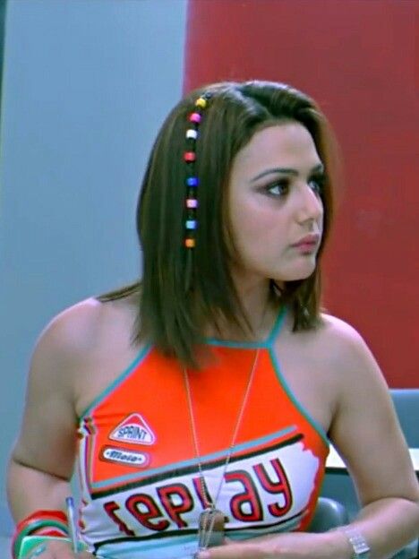 Preity zinta Preeti Zinta 90s Outfits, 90s Hairstyles Bollywood, 90 Bollywood Actress, Priety Zinta 90s Outfits, Prity Zinta 90s, Preety Zinta 90s, Preity Zinta 90s Aesthetic, 2000s Bollywood Aesthetic, Bollywood Asthetics