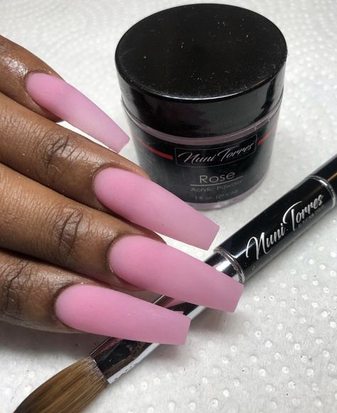 Pink Gray Nails Design, Long Cuffing Nails, Matte Square Acrylic Nails, Matt Pink Nails, Matte Manicure Ideas, Matte Pink Acrylic Nails, Matte Pink Nails With Design, Pink Nails Matte, Light Pink Matte Nails