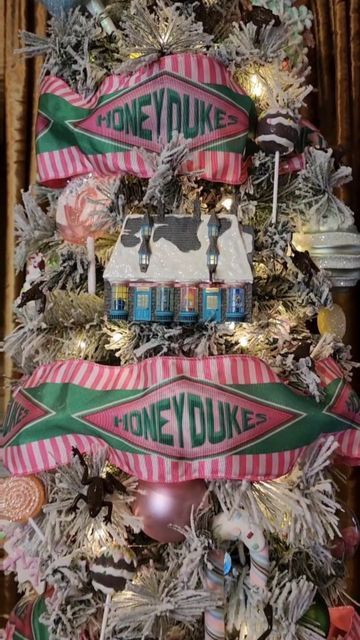 Honey Dukes Christmas Tree, Candy Filled Ornaments, Ribbon On A Tree, Cookie And Ice Cream, Ice Cream Ornaments, Harry Potter Tree, Hogwarts Bedroom, Filled Ornaments, Themed Trees